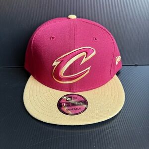NWT New Era Cleveland Cavaliers Wine Red Logo 9Fifty Snapback Adjustable Hat Cap